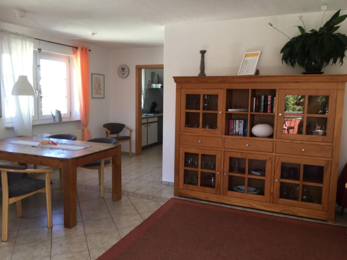 Ferienwohnung Haus Albsicht เมอร์สซิงเงิน ภายนอก รูปภาพ